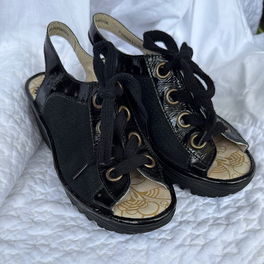 Fly London Black Sandals – Elegant Design – Size 36 –